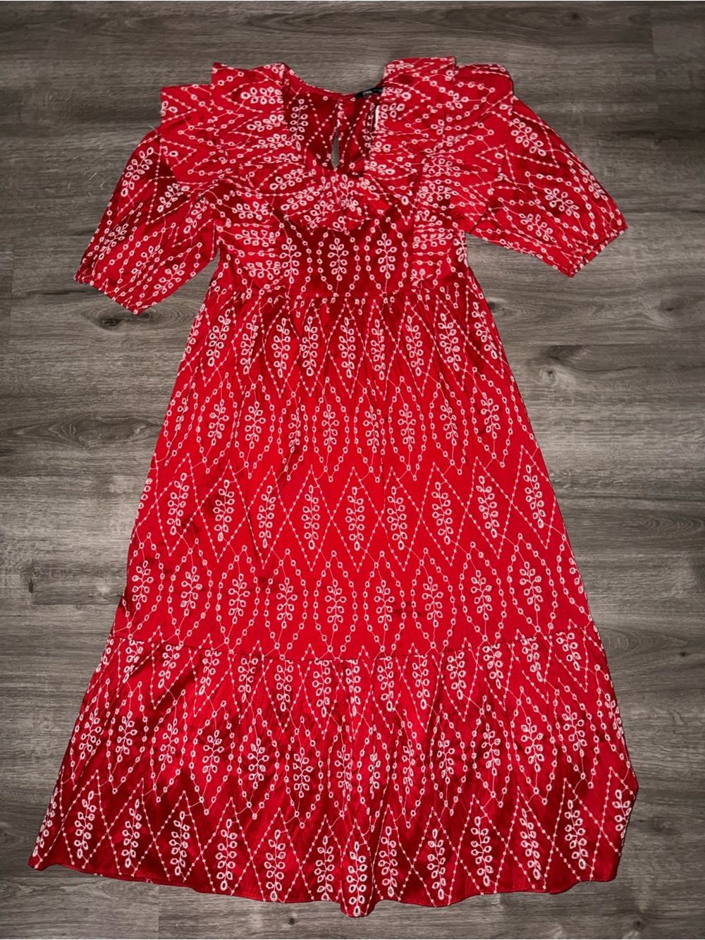 ZARA DRESS WITH CUTWORK EMBROIDERY PUFF SLEEVES MIDI RED - Picture 3 of 15